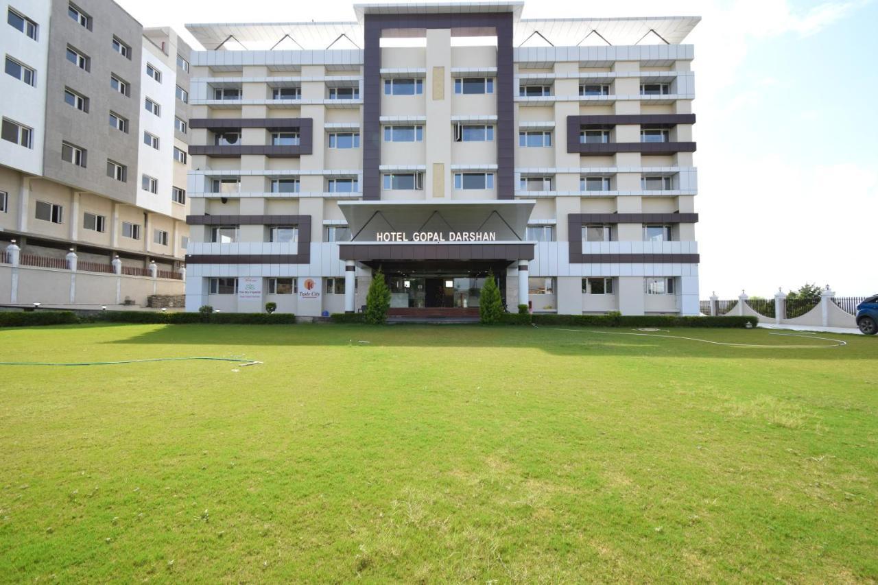 The Sky Imperial- Hotel Gopal Darshan นาถดวารา ภายนอก รูปภาพ