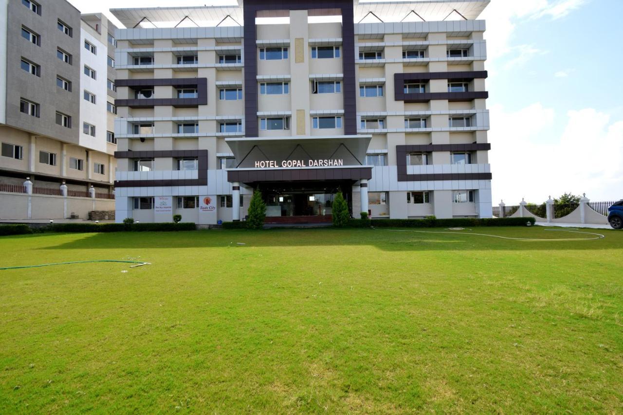 The Sky Imperial- Hotel Gopal Darshan นาถดวารา ภายนอก รูปภาพ