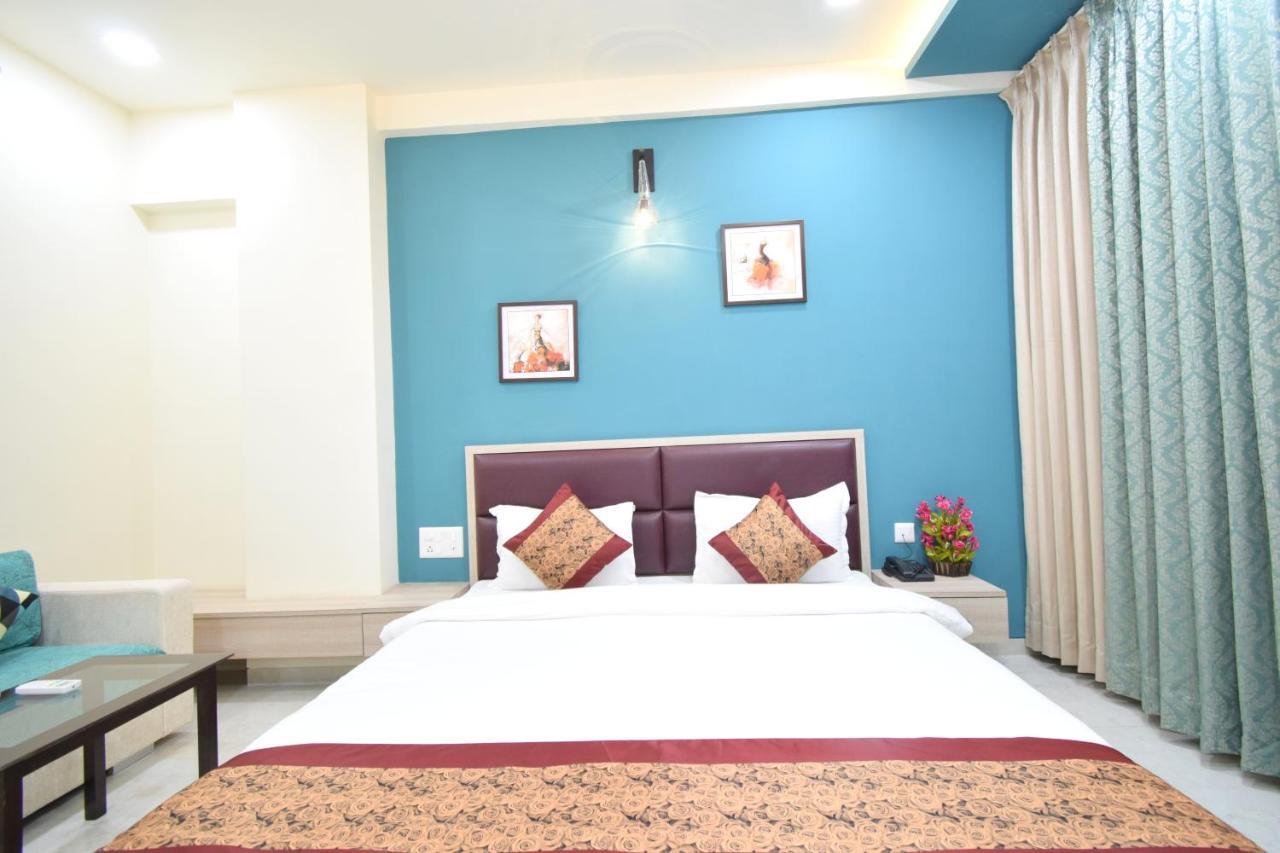 The Sky Imperial- Hotel Gopal Darshan นาถดวารา ภายนอก รูปภาพ